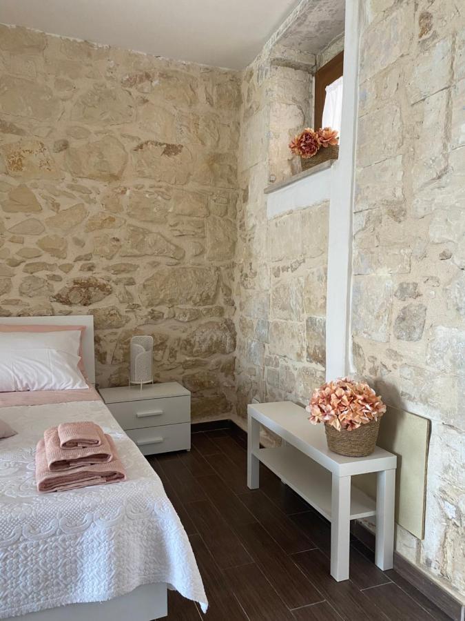 Mary Home Sicily Deluxe Ragusa Ngoại thất bức ảnh