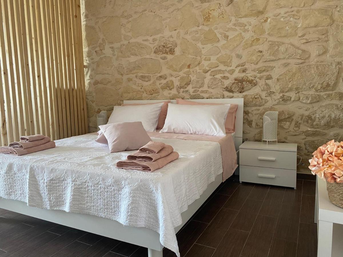 Mary Home Sicily Deluxe Ragusa Ngoại thất bức ảnh