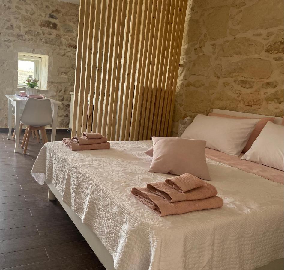 Mary Home Sicily Deluxe Ragusa Ngoại thất bức ảnh
